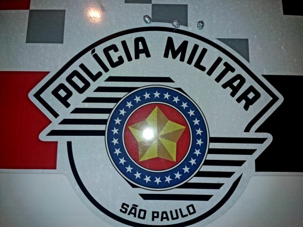 Polcia Militar Surpreende Indivduo Crack Em Osvaldo Cruz