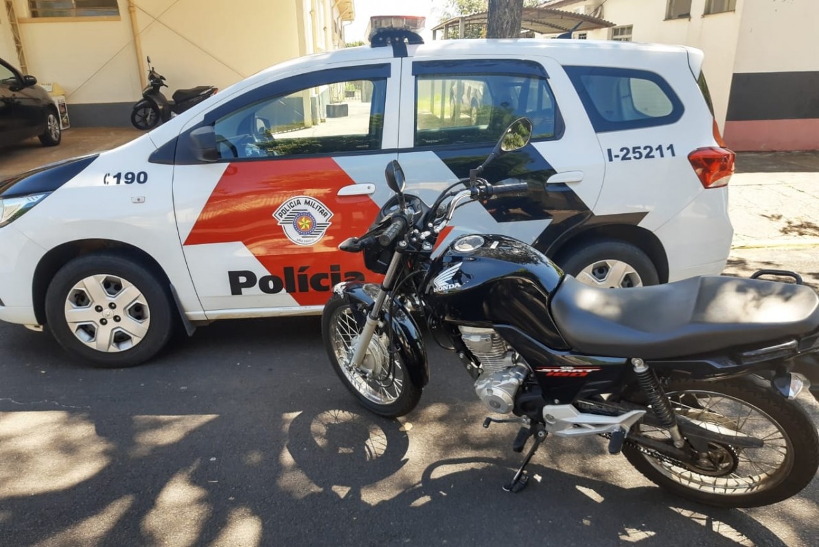 Pol Cia Militar Localiza Autor E Recupera Motocicleta Furtada Em Adamantina