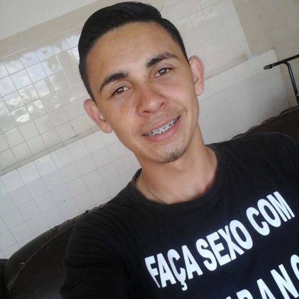 O corpo do jovem Giovane ser sepultado neste domingo (1), no cemitrio de Osvaldo Cruz