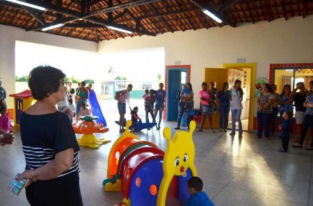 Creche-escola na Vila Monteiro em Flórida Paulista inicia atividades e recebe primeiras crianças