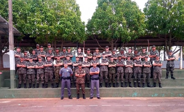 Polcia Militar de Osvaldo Cruz ministra palestra para atiradores do TG da cidade