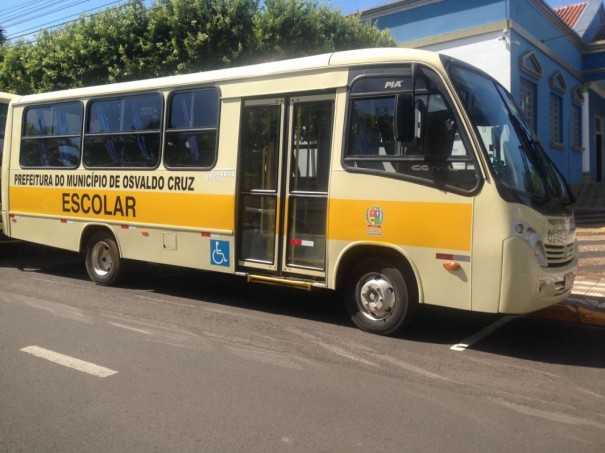 Vereadores propem mudana na lei municipal sobre o Transporte Universitrio