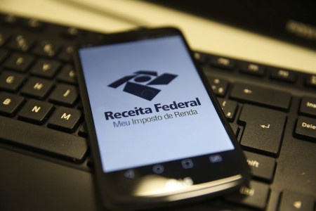 Governo paga segundo lote de restituição do Imposto de Renda 2019