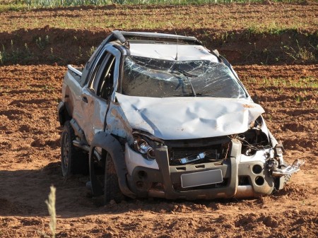 Jovem morre e outro fica ferido após acidente de trânsito em estrada vicinal em Dracena