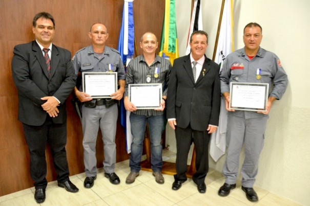 Sesso Solene da Cmara Municipal de OC homenageia policiais que se destacaram em 2018