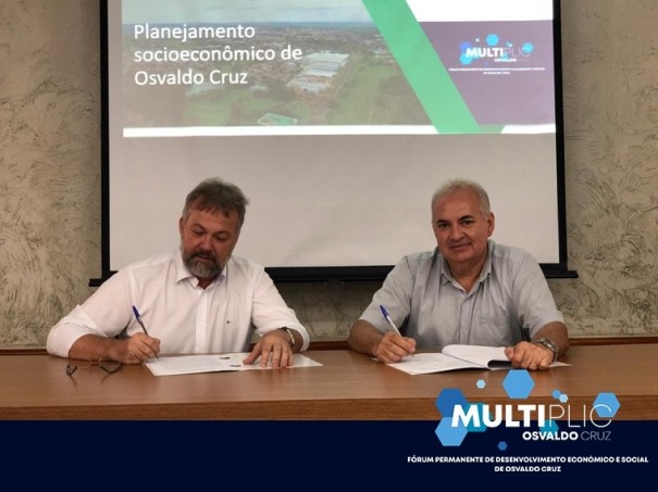 Multiplic assina contrato para o desenvolvimento do Plano Socioeconmico