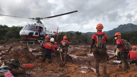 Sobe para 182 o número de mortos identificados na tragédia da Vale em Brumadinho