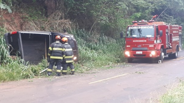 Acidente na Vicinal que liga Osvaldo Cruz a Sagres deixa mulher ferida 