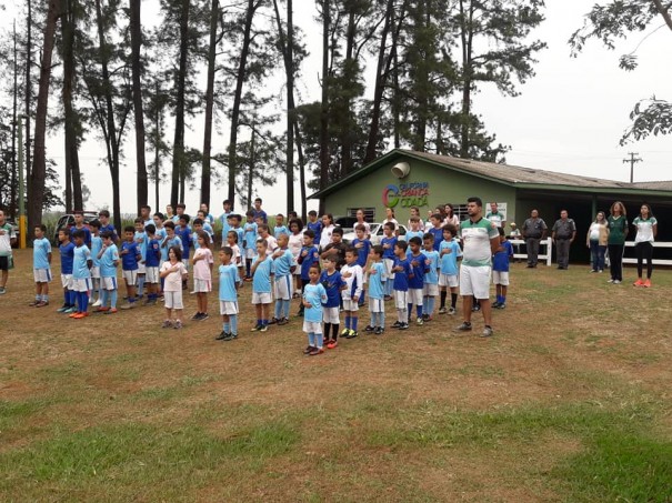 Militares do PROERD de OC ministram palestra para alunos do Projeto 'Califrnia Criana Cidad' de Inbia Paulista