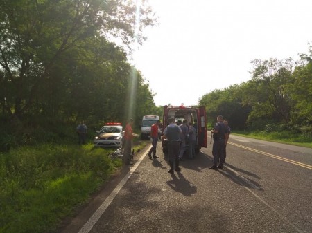 Estouro de pneu leva motociclista a se desequilibrar e a cair na Rodovia Comandante João Ribeiro de Barros