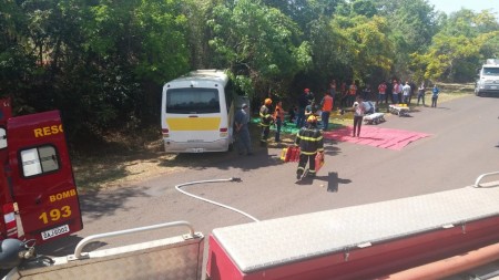 Simulado de acidente de trânsito com vítimas mobiliza 50 pessoas em Martinópolis