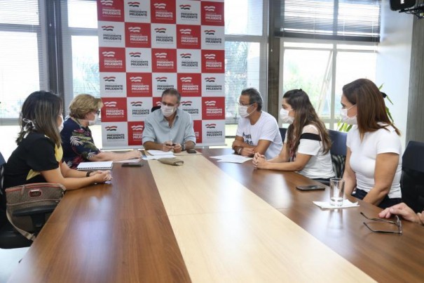 Prudente avalia implantao de laboratrio para diagnstico de Covid-19