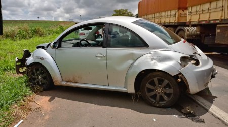 Motorista embriagado causa acidente na SP-425 em Rinópolis