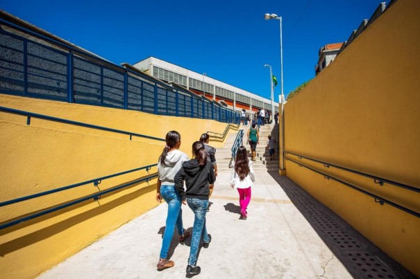 Perodo de transferncia de alunos da rede estadual vai at quarta-feira (8)