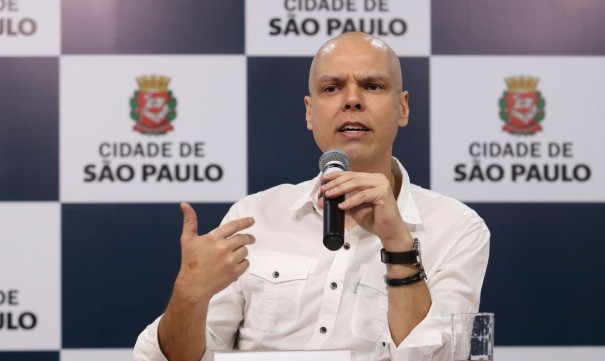 Prefeito de So Paulo, Bruno Covas, testa positivo para covid-19