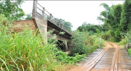 Prefeitura de Flórida Paulista aguarda convênio para a construção de nova ponte caída depois de vários anos