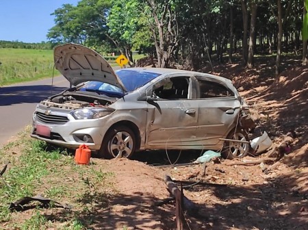 Homem é preso em flagrante após matar mulher a pauladas e capotar veículo em Parapuã