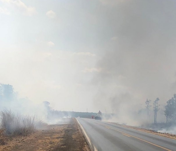 Clima seco aumenta a ateno a focos de incndio s margens das rodovias