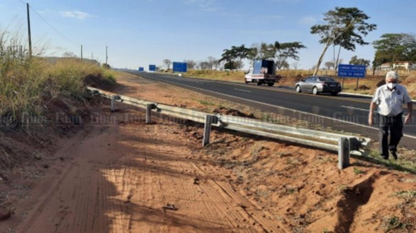 Prefeitura de Parapu entra com ao judicial contra a Eixo-SP e pede a desobstruo de estrada vicinal