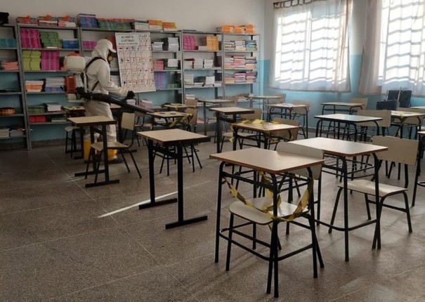 Dracena fecha escola municipal para desinfeco aps confirmao de caso positivo de Covid-19 em aluno