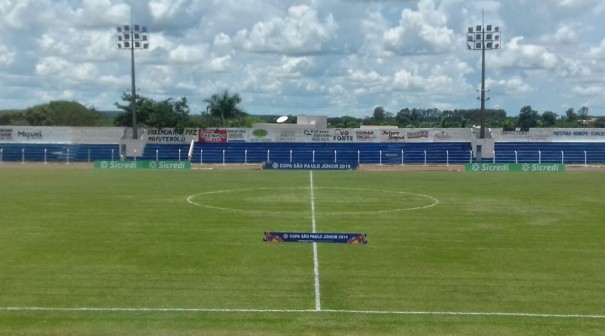 Secretaria de Esportes, Cultura e Turismo trabalha para conseguir a liberao do estdio Breno Ribeiro do Val