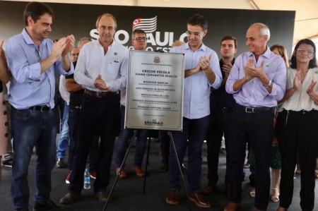 Governador inaugura creche em Rinópolis e prestigia formatura de trabalhadores rurais