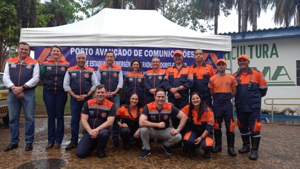 Coronel Hengel da Defesa Civil do Estado visita Osvaldo Cruz