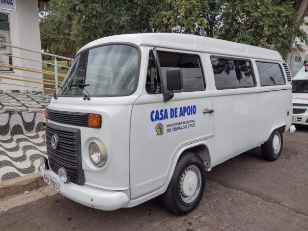 Casa de Apoio ao Cidado de Marlia: pacientes ganham Kombi para melhoria no transporte interno 