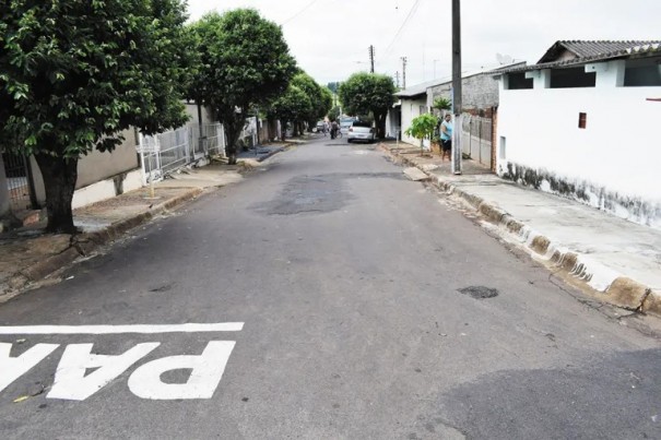 Parapu: Ruas no bairro Vila Santa Helena recebero recape no valor de R$ 670 mil