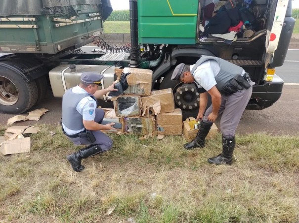 Caminhoneiro  preso por trfico de drogas na Raposo Tavares em Cndido Mota