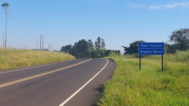 Motociclista colide contra cavalo na Rodovia ngelo Rena, em Presidente Prudente