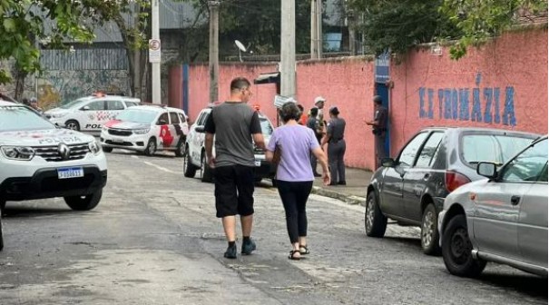 Trs professoras e um aluno so esfaqueados dentro de escola estadual em SP