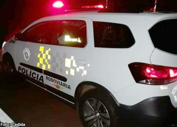 Homem de 36 anos morre em acidente de trnsito na SP-294, em Paulpolis