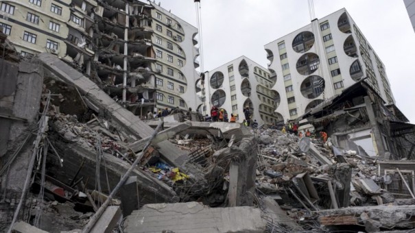 Voluntrios de Osvaldo Cruz arrecadam mantimentos para os sobreviventes do terremoto da Turquia e Sria