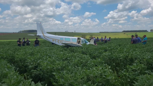 PF prende piloto de avião que levava mais de 500 kg de cocaína e foi perseguido por caça da FAB no interior de SP