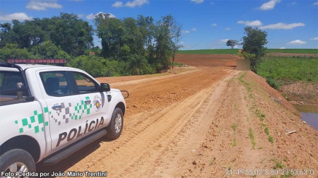 PolÃ­cia Ambiental de TupÃ£ aplica multa de mais de R$ 4 mil por destruiÃ§Ã£o de vegetaÃ§Ã£o nativa