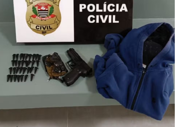 Homem é preso por tráfico de drogas com porções de cocaína e maconha e simulacro de arma de fogo, em Pirapozinho