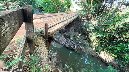 Jovem de 19 anos cai de ponte em final de rua de Adamantina