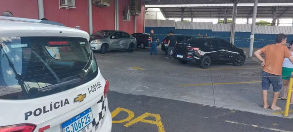 Homem morre atropelado em estacionamento de supermercado de Marília