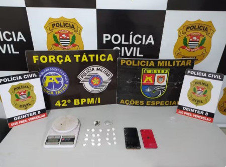 OperaÃ§Ã£o policial intercepta irmÃ£os suspeitos de envolvimento com trÃ¡fico de drogas em Presidente EpitÃ¡cio