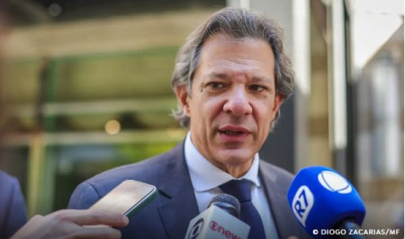 Haddad critica imprensa por cobertura sobre desoneraÃ§Ã£o fiscal