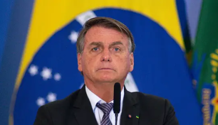 ApresentaÃ§Ã£o de minuta do golpe, ataque ao sistema eleitoral, plano de fuga: PF vÃª Bolsonaro no centro da trama golpista