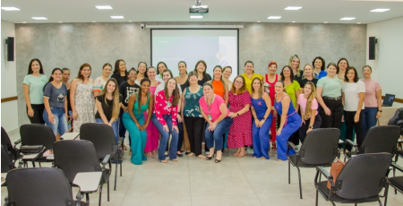 ACEOC realizou cafÃ© da manhÃ£ com a palestra âSaÃºde da Mulherâ