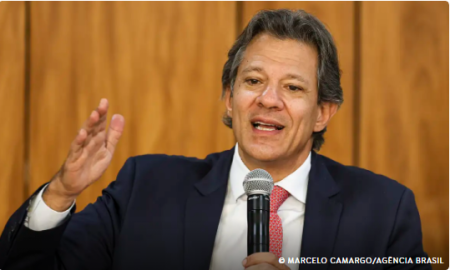 Haddad anuncia isenÃ§Ã£o de IR para quem ganha atÃ© R$ 5 mil