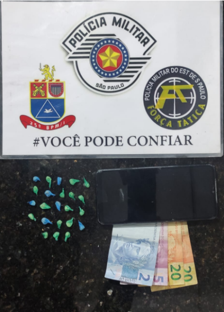 PolÃ­cia Militar prende homem por trÃ¡fico de drogas em Osvaldo Cruz 