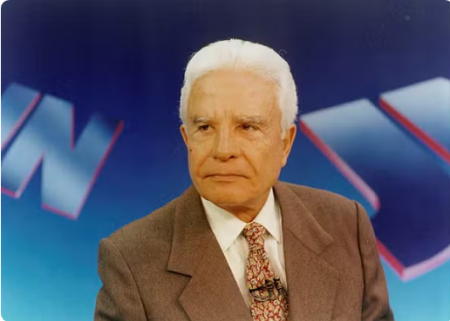 Cid Moreira, Ã­cone do jornalismo da televisÃ£o brasileira, morre aos 97 anos