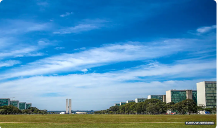 OrÃ§amento de 2025 autoriza 57,8 mil novas vagas no governo federal