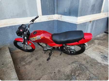 Jovem compra motocicleta com 'placa decorativa' pelas redes sociais e acaba preso por adulteraÃ§Ã£o em Pres. Prudente