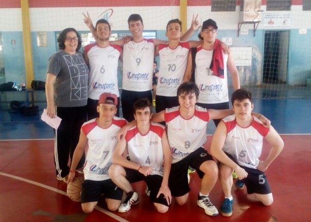 Equipe Basquete da Etec Amin Jundi  campeo dos Jogos Escolares de So Paulo