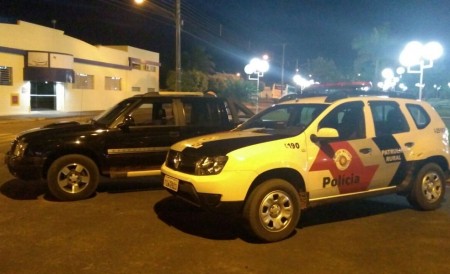 Caminhonete roubada em Ouro Verde é localizada em canavial